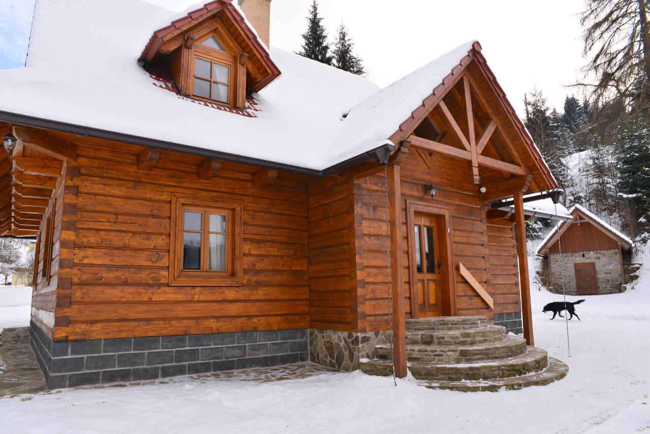 Karolinka Holiday Homes Exteriör bild